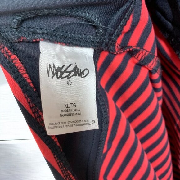 Mossimo Striped Tankini Top Halter Neck Soft Molded Cups Black & Red Size XL - Picture 3 of 3